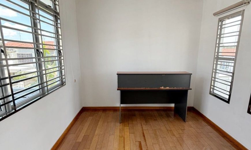 Taman Sutera Utama – 2.5 Storey End Lot Terrace House – FOR SALE