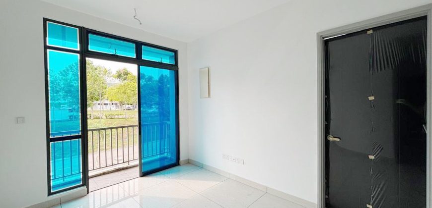 Horizon Hills – 2 Storey Corner Cluster House – FOR SALE