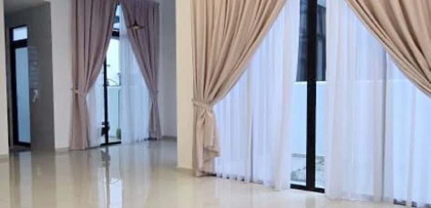 Eco Spring – 2 Storey Superlink House – FOR SALE