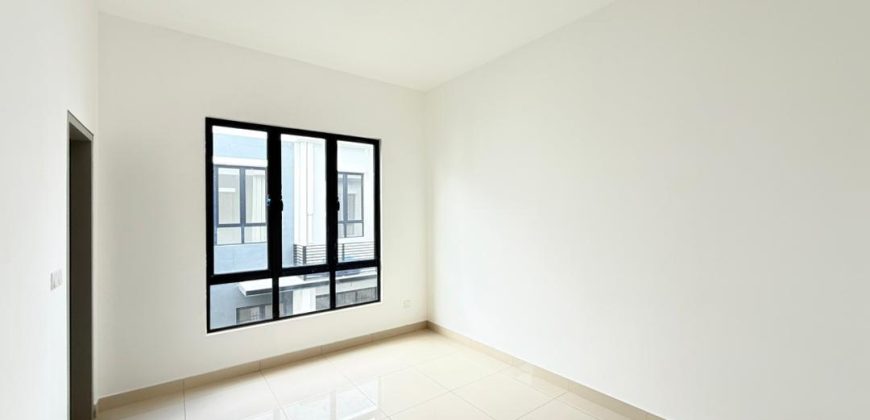Glenmarie @ Mount Austin – 2 Storey Cluster House – FOR SALE