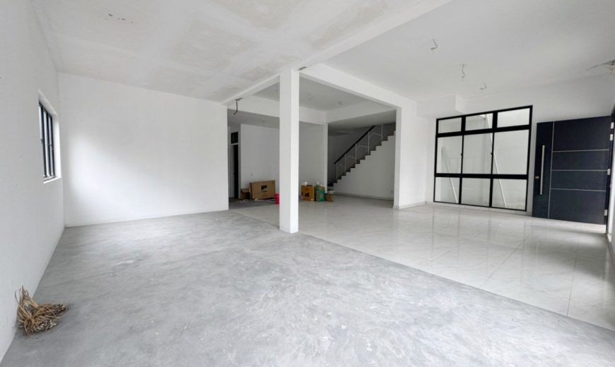 Setia Tropika – 2 Storey End Lot Cluster House – FOR SALE