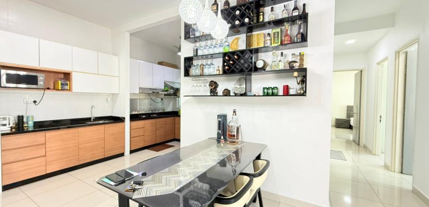 Skysuites @ Meldrum Hills – Service Residence – FOR SALE