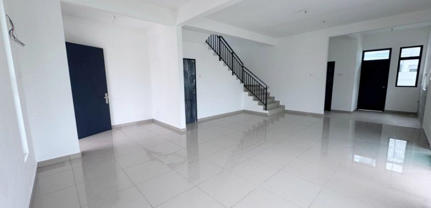 Taman Austin Duta – 2 Storey Corner Terrace House – FOR SALE