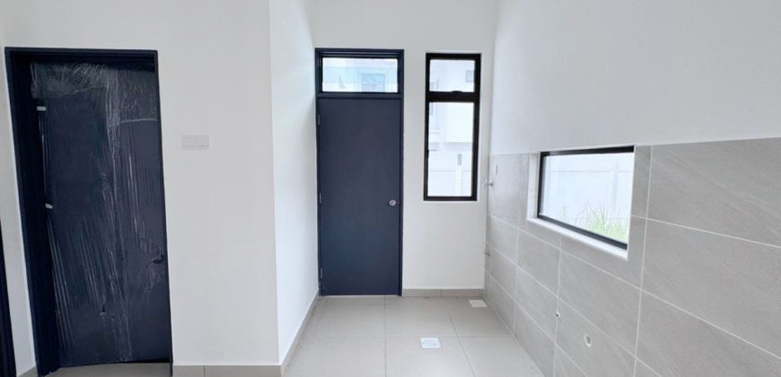 Taman Austin Duta – 2 Storey Corner Terrace House – FOR SALE