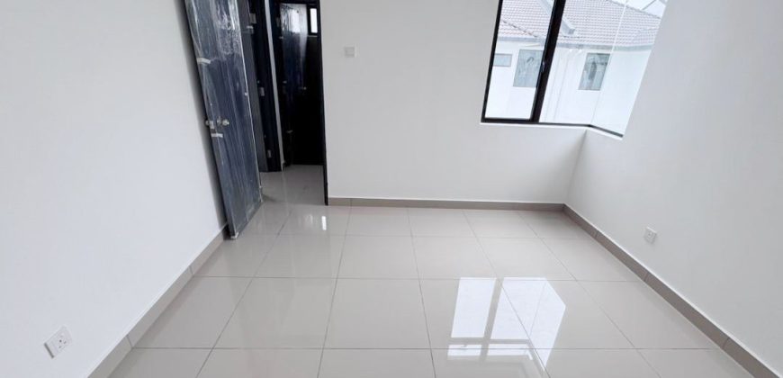 Taman Austin Duta – 2 Storey Corner Terrace House – FOR SALE
