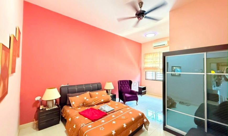 Taman Kempas Utama – 2 Storey End Lot Terrace House – FOR SALE