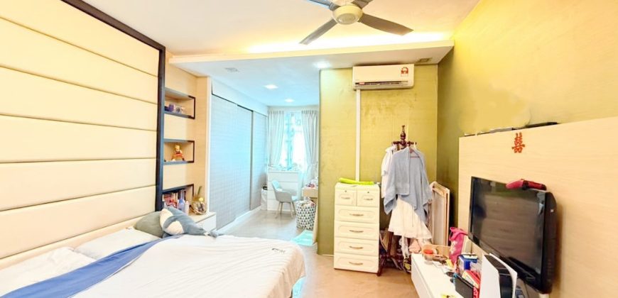 Taman Sutera Utama – 2 Storey Superlink House – FOR SALE