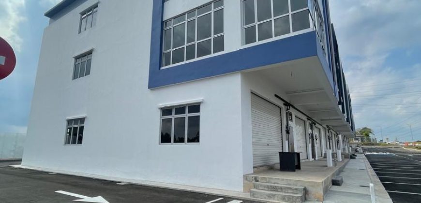 Taman Denai Alam @ Pasir Gudang – 3 Storey Shoplot – FOR RENT