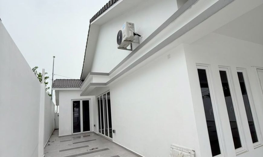 Taman Ungku Tun Aminah – Single Storey Semi Detached House – FOR SALE