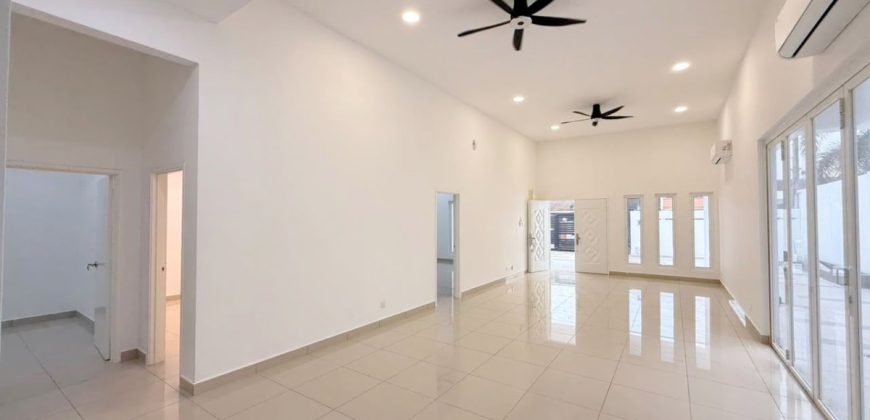 Taman Ungku Tun Aminah – Single Storey Semi Detached House – FOR SALE