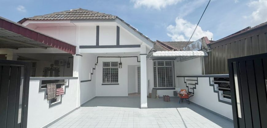 Taman Universiti – Single Storey Terrace House – FOR SALE