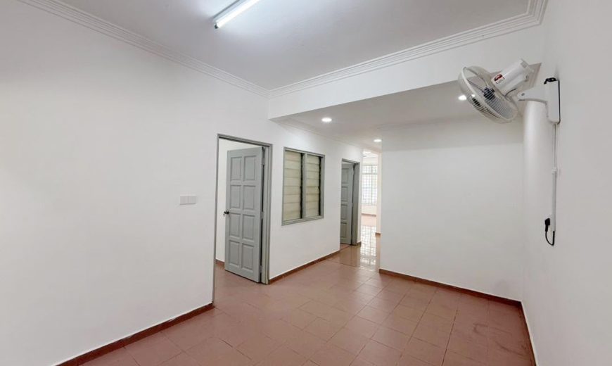 Taman Universiti – Single Storey Terrace House – FOR SALE