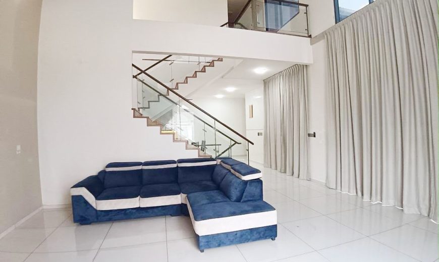 Horizon Hills – 3 Storey Bungalow House – FOR SALE