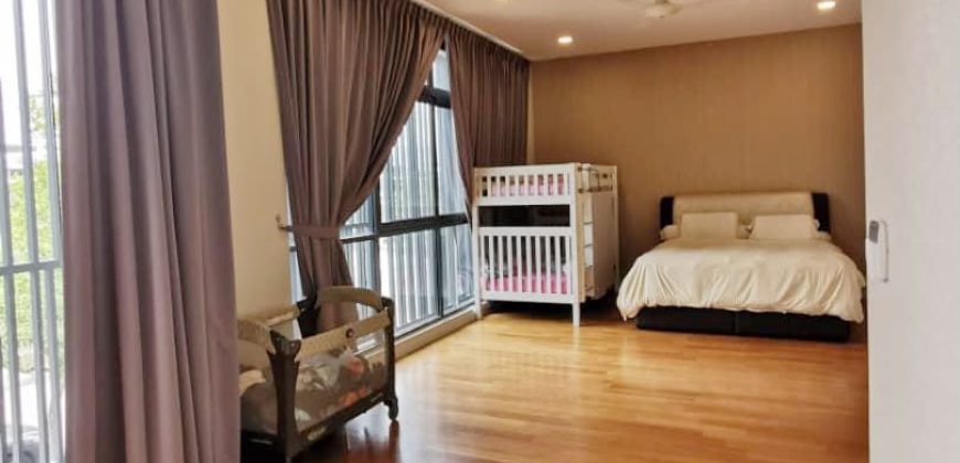 East Ledang – 2 Storey Corner Bungalow House – FOR SALE
