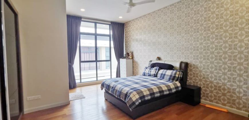 East Ledang – 2 Storey Corner Bungalow House – FOR SALE
