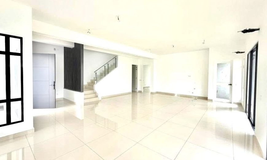 Setia Tropika – 2 Storey Semi Detached House – FOR SALE
