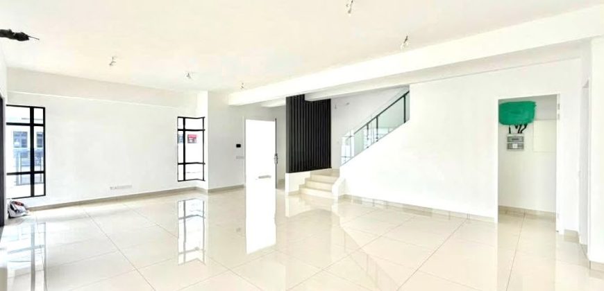 Setia Tropika – 2 Storey Semi Detached House – FOR SALE