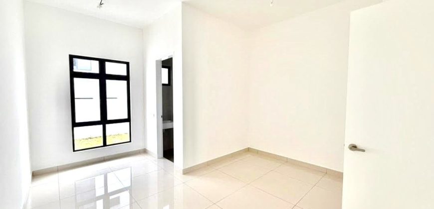 Setia Tropika – 2 Storey Semi Detached House – FOR SALE