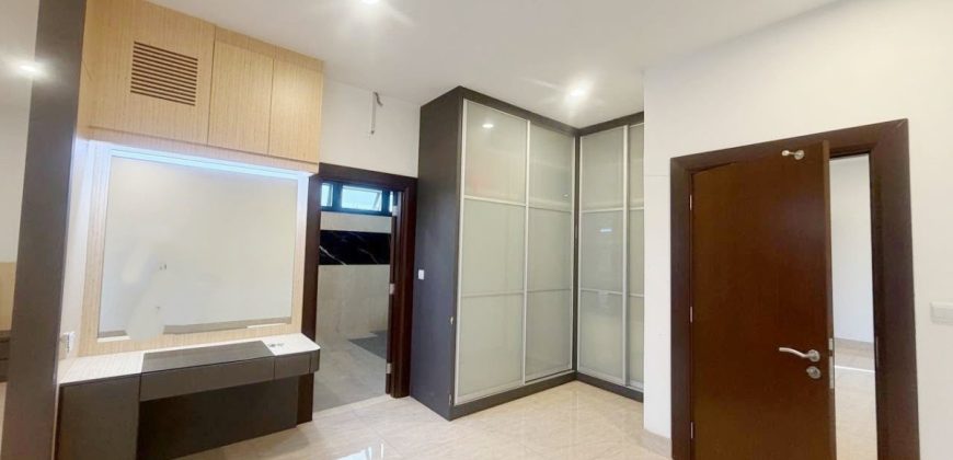 Horizon Hills – 2 Storey Bungalow House – FOR SALE
