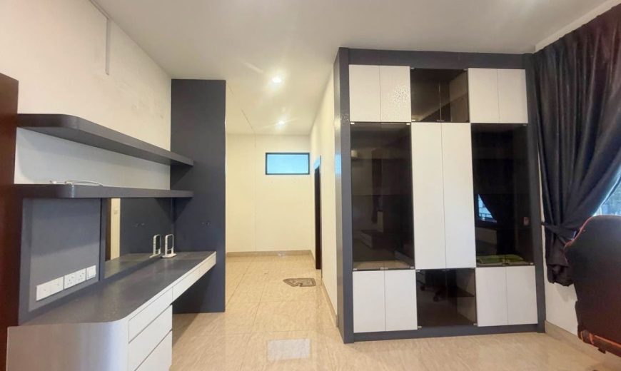 Horizon Hills – 2 Storey Bungalow House – FOR SALE