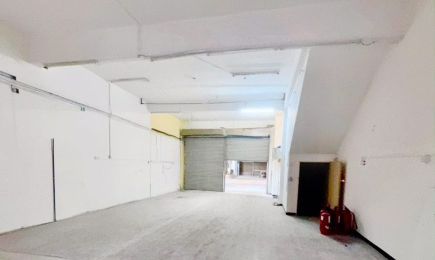 Bandar Baru Permas Jaya – 3 Storey Shop Lot – FOR SALE