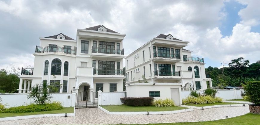 Laguna Heights @ Taman Laguna – 3 Storey Bungalow House – FOR SALE
