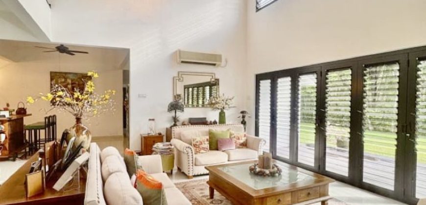 Leisure Farm Resort – 2 Storey Bungalow House – FOR SALE