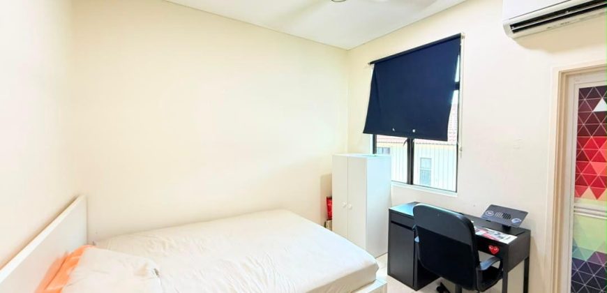 Taman Laguna – 2 Storey Superlink House – FOR SALE