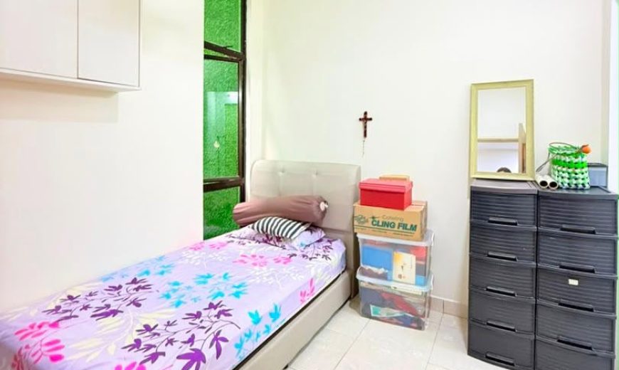 Taman Laguna – 2 Storey Superlink House – FOR SALE