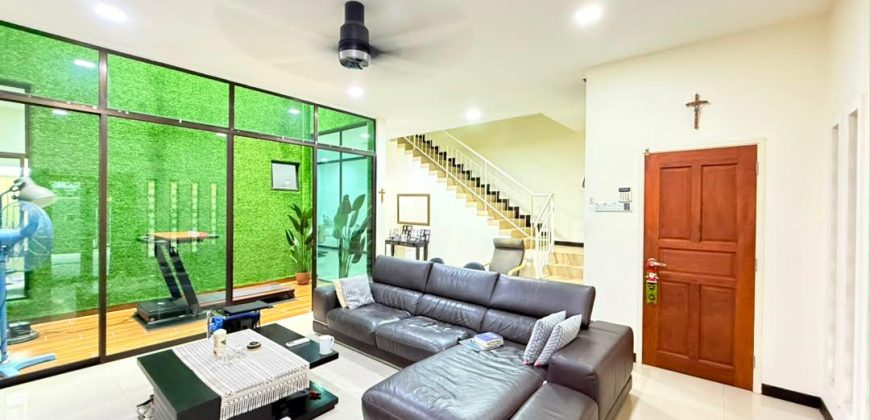Taman Laguna – 2 Storey Superlink House – FOR SALE
