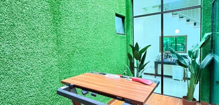 Taman Laguna – 2 Storey Superlink House – FOR SALE