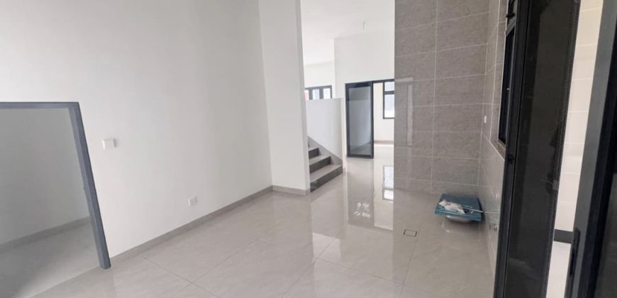 Uda Heights @ Bandar Uda Utama – 2 Storey Semi Detached House – FOR SALE