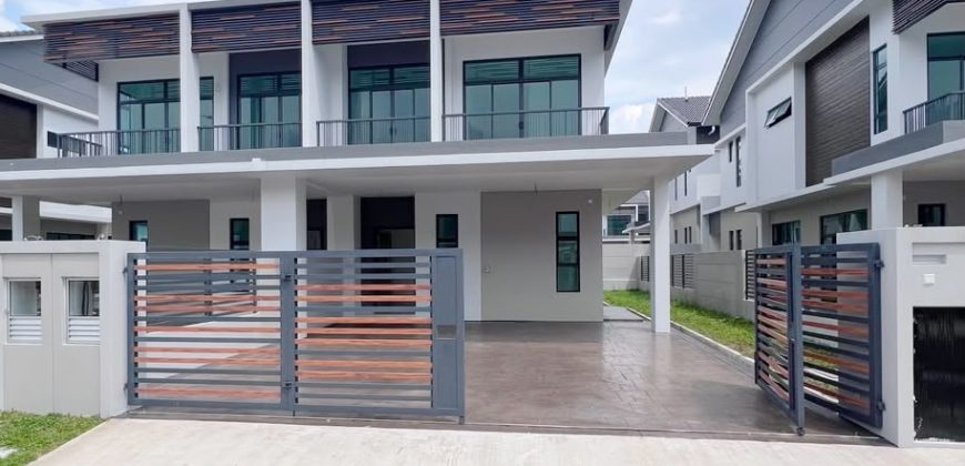 Honeydale Residence @ Impian Emas – 2 Storey Cluster House – FOR SALE