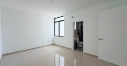Horizon Hills – 3 Storey Corner Cluster House – FOR SALE