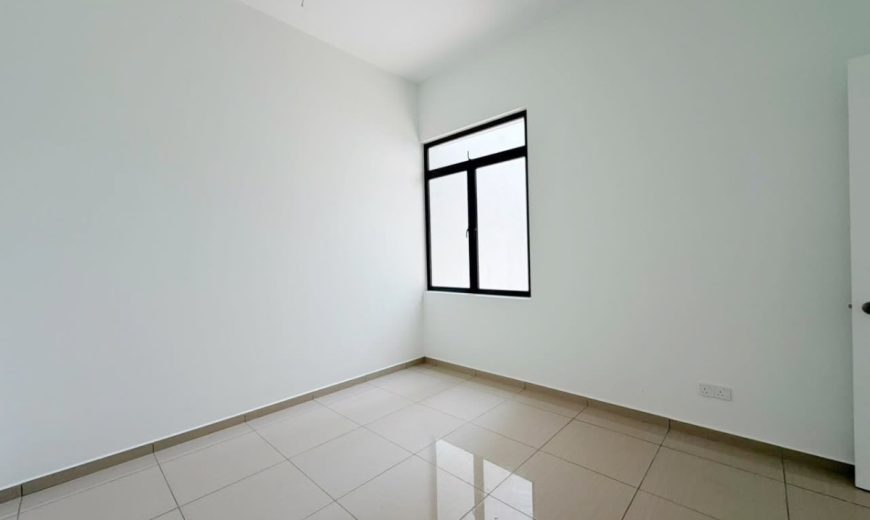 Horizon Hills – 3 Storey Corner Cluster House – FOR SALE