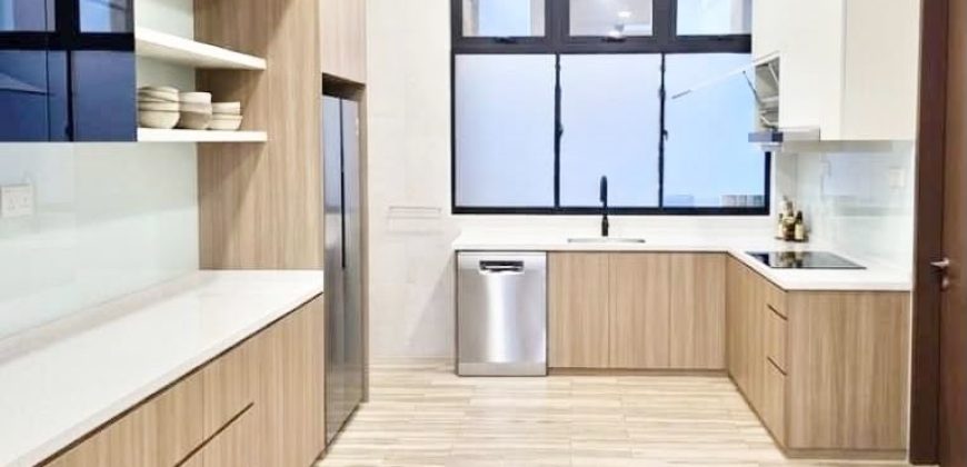 Nusa Sentral – 3 Storey Semi Detached House – FOR SALE