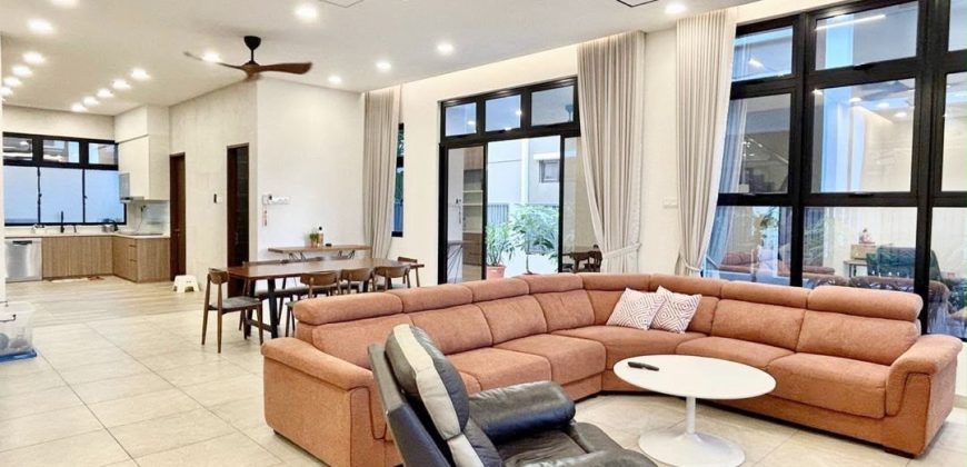 Nusa Sentral – 3 Storey Semi Detached House – FOR SALE