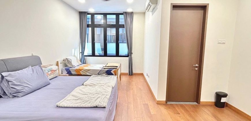 Nusa Sentral – 3 Storey Semi Detached House – FOR SALE