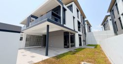 Horizon Hills – 3 Storey Cluster House – FOR SALE