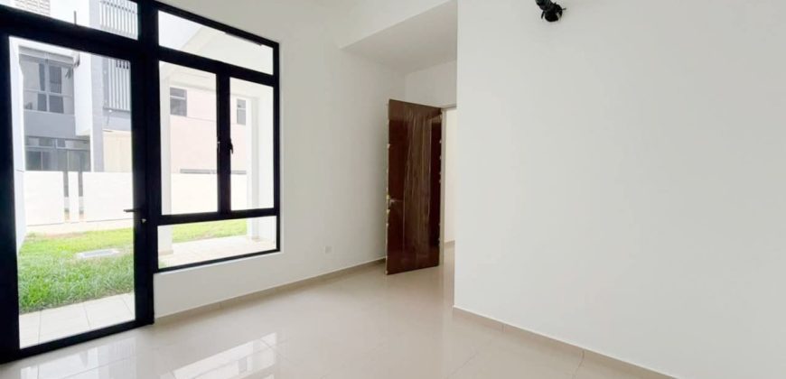 Horizon Hills – 3 Storey Cluster House – FOR SALE