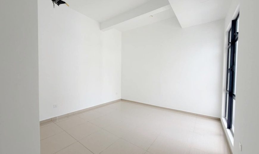 Horizon Hills – 3 Storey Cluster House – FOR SALE
