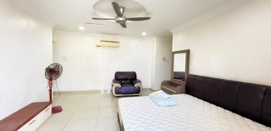 Datin Halimah @ Larkin – Condominium – FOR SALE