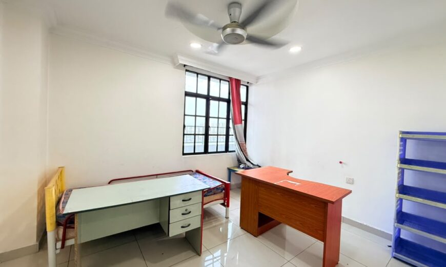 Datin Halimah @ Larkin – Condominium – FOR SALE
