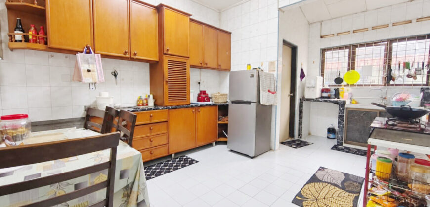 Taman Johor Jaya – 2 Storey Terrace House – FOR SALE