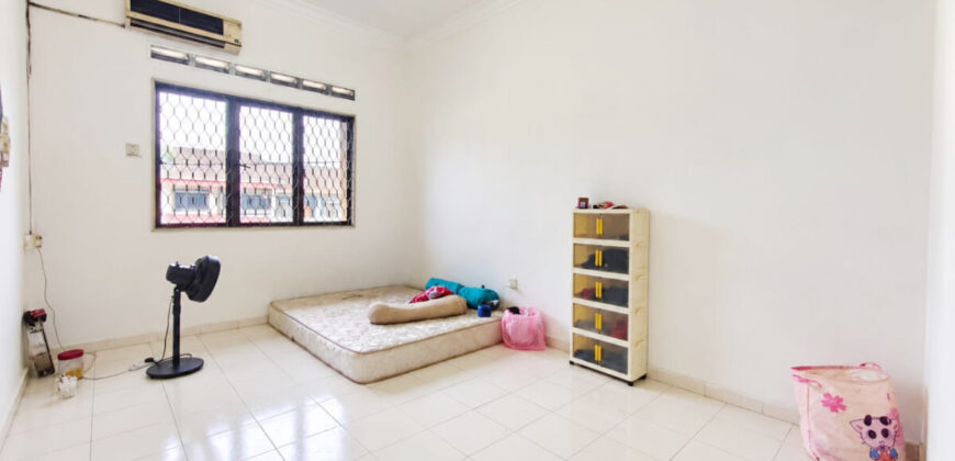 Taman Johor Jaya – 2 Storey Terrace House – FOR SALE