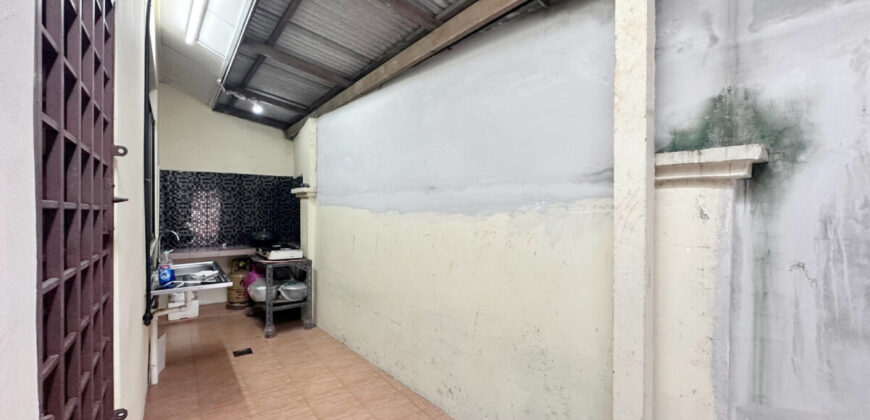 Taman Megah Ria – 1.5 Storey Semi Detached House – FOR SALE