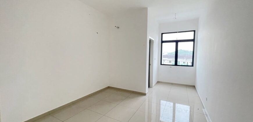 Taman Desa Tebrau – 2 Storey End Lot Terrace House – FOR SALE